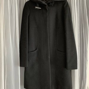 Aritzia Pearce Coat: XS, Black